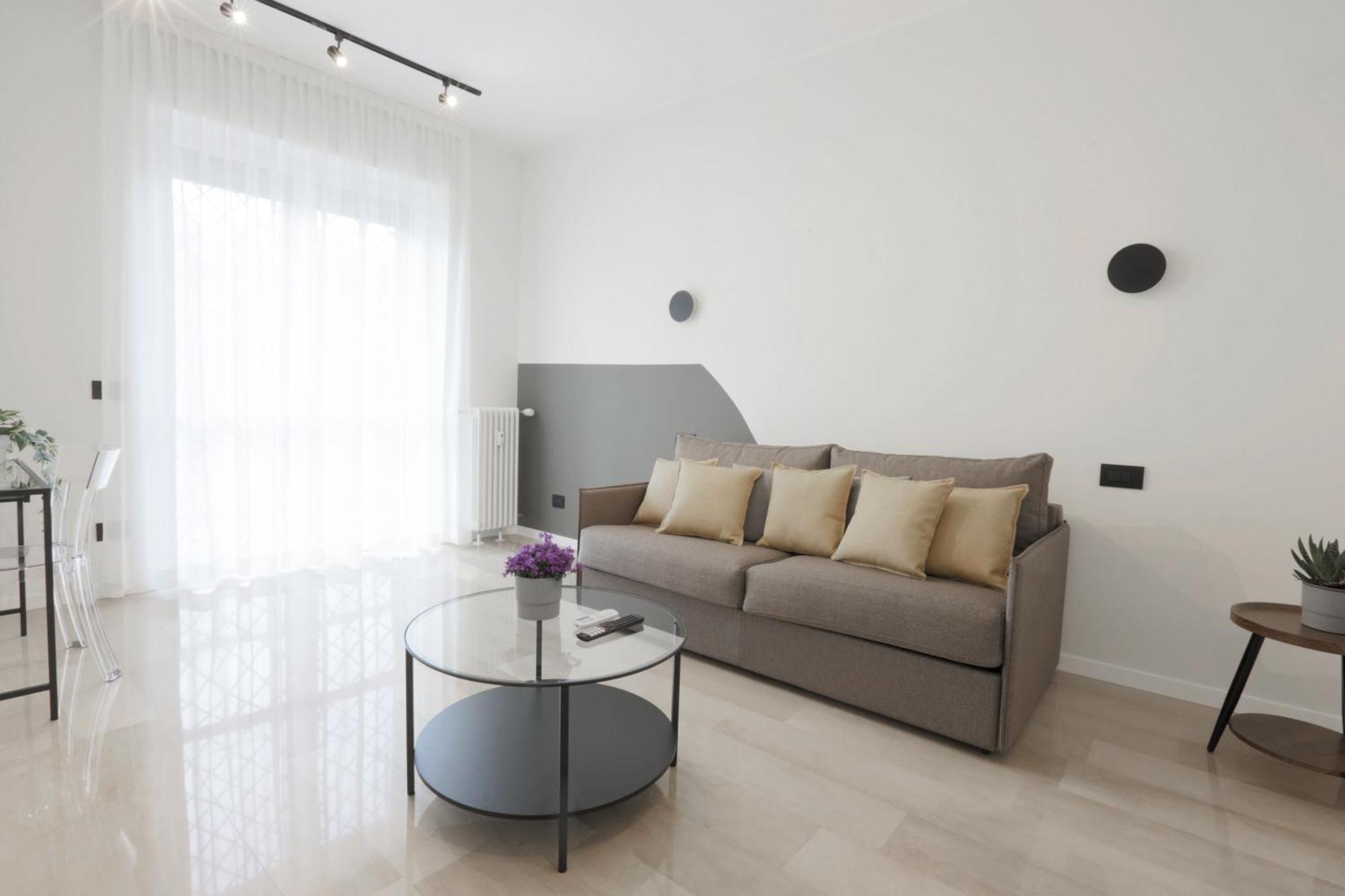 New Modern Flat 10 Minutes Walk From Central Station Milano Exteriör bild